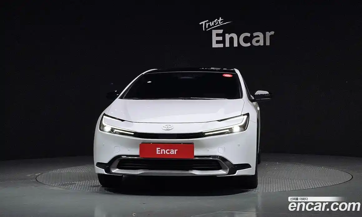 Toyota Prius 2025 2.0 гидро, фото 3