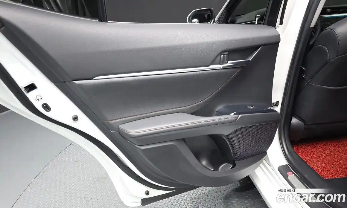 Toyota Camry 2017 2.5 гидро, фото 14