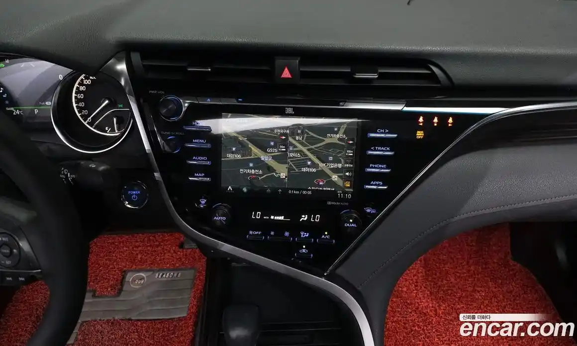 Toyota Camry 2017 2.5 гидро, фото 19