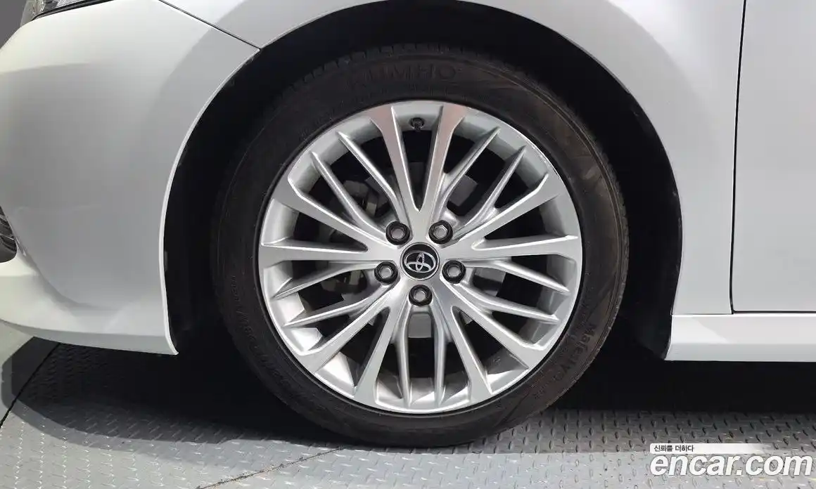 Toyota Camry 2017 2.5 гидро, фото 4