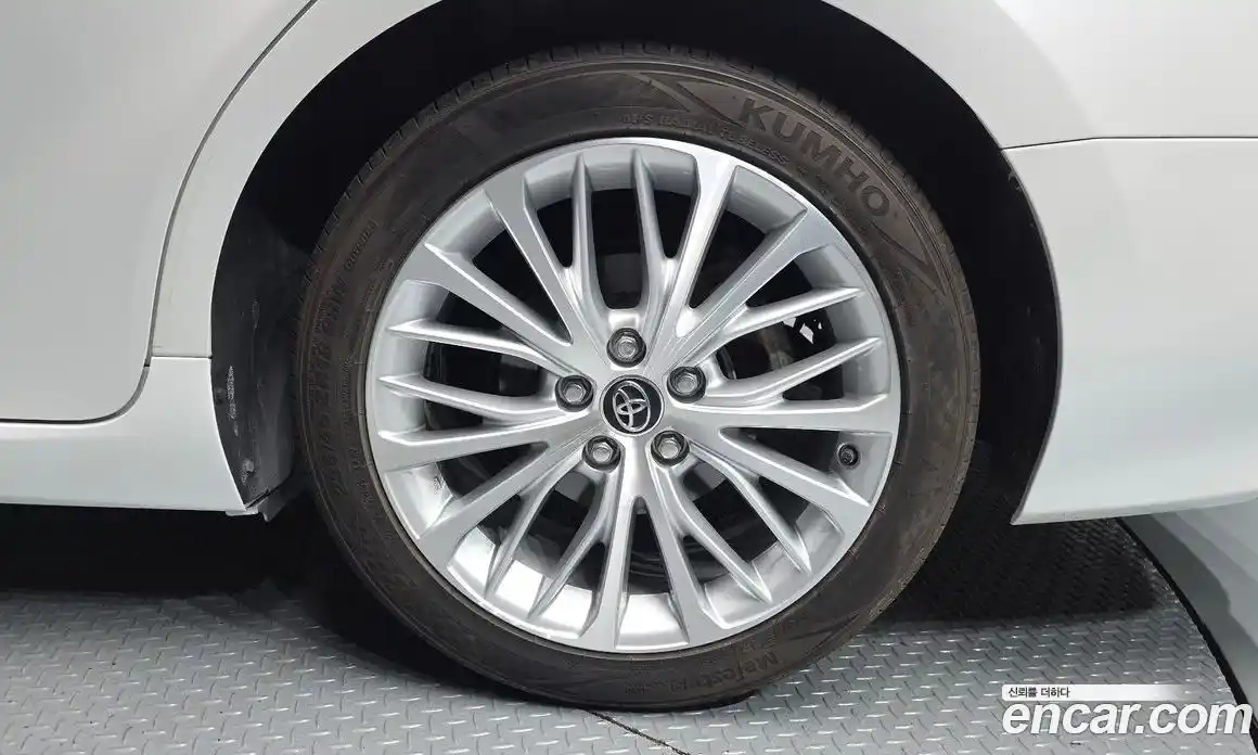 Toyota Camry 2017 2.5 гидро, фото 6
