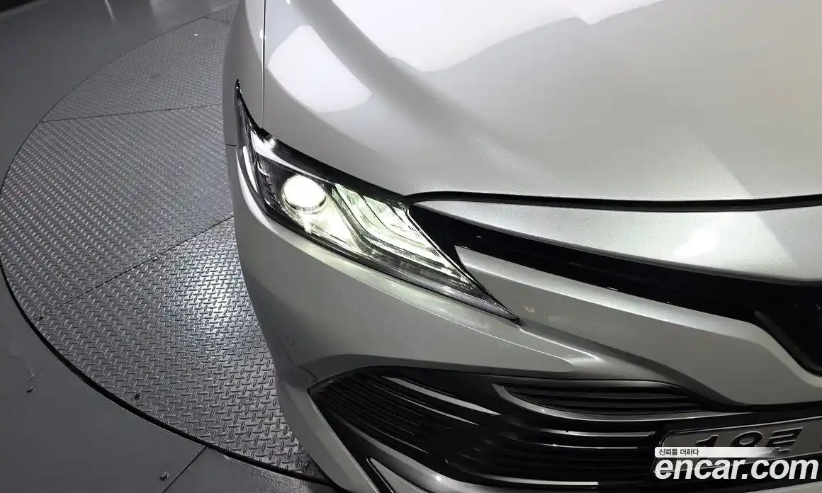 Toyota Camry 2017 2.5 гидро, фото 7