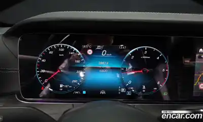Mercedes-Benz E-Class 2021 1.9 автомат (гидро), миниатюра 11