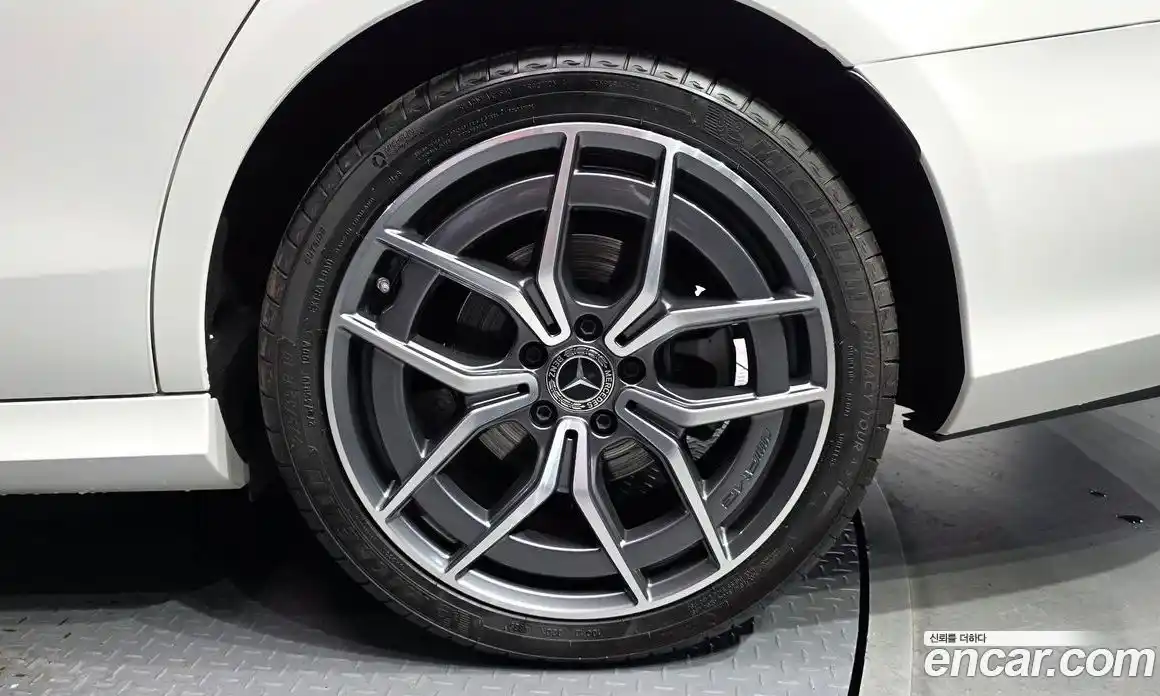 Mercedes-Benz E-Class 2021 1.9 автомат (гидро), фото 7