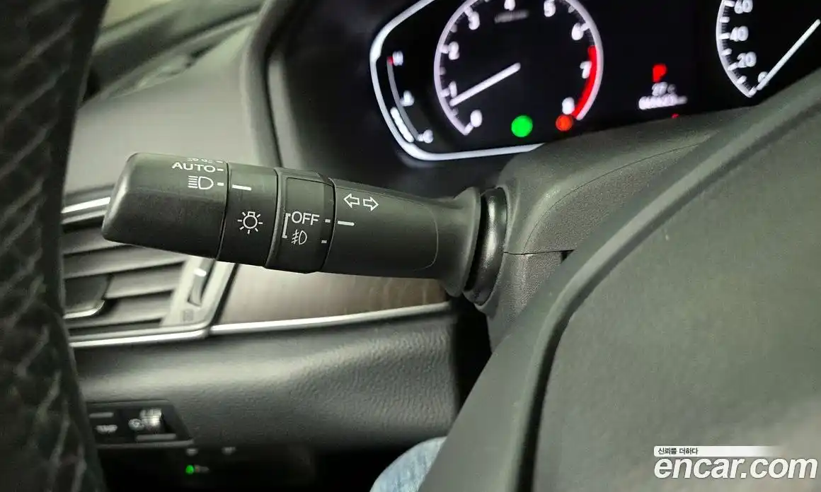 Honda Accord 2019 1.5 автомат (гидро), фото 31