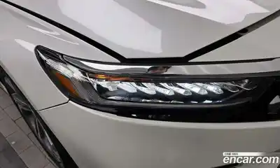 Honda Accord 2019 1.5 автомат (гидро), миниатюра 8