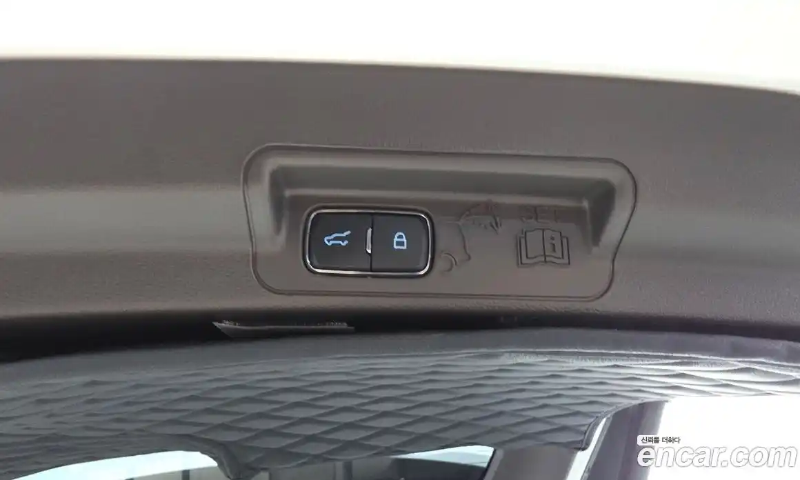 Ford Explorer 2022 3.0 автомат (гидро), фото 22
