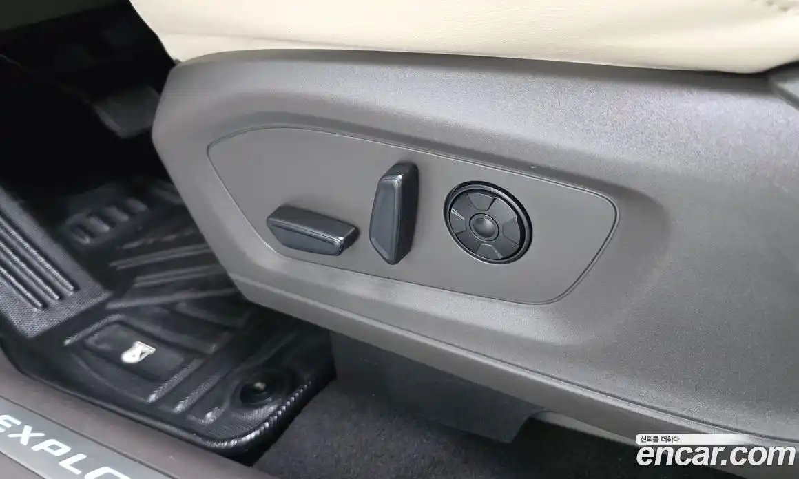 Ford Explorer 2022 3.0 автомат (гидро), фото 31