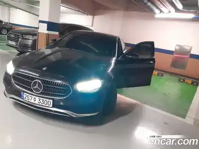 Mercedes-Benz E-Class, 2021, 61 000 км