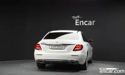 Mercedes-Benz E-Class 2016 2.0 автомат (гидро), миниатюра 4