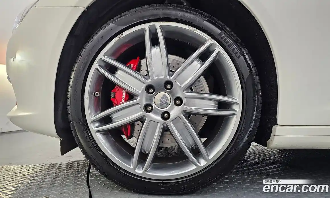 Maserati Quattroporte 2021 3.0 гидро, фото 5