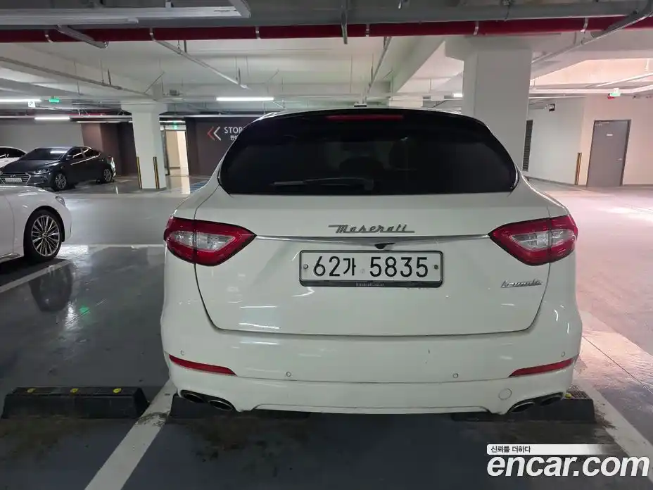 Maserati Levante 2017 3.0 гидро, фото 4