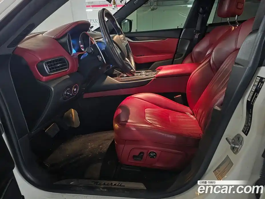 Maserati Levante 2017 3.0 гидро, фото 9