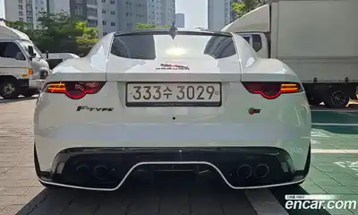 Jaguar F-Type