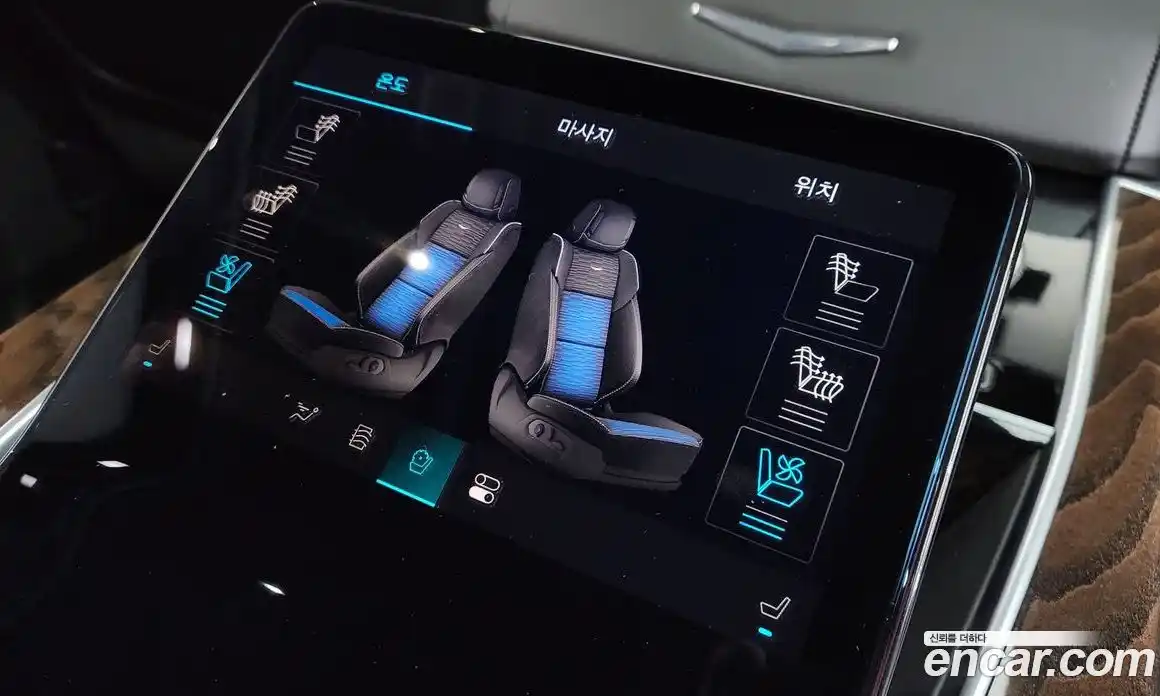 Cadillac Escalade 2025 6.2 гидро, фото 17