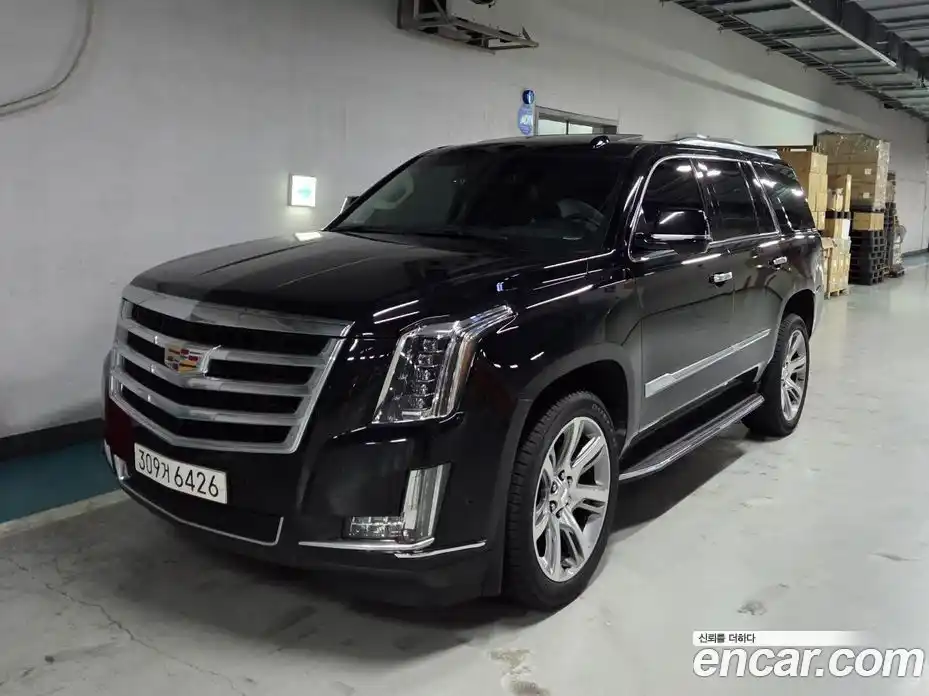 Cadillac Escalade 2018 6.2 гидро, фото 1