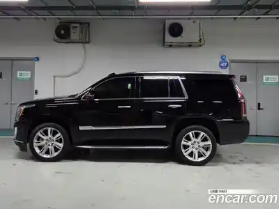 Cadillac Escalade 2018 6.2 гидро, миниатюра 2