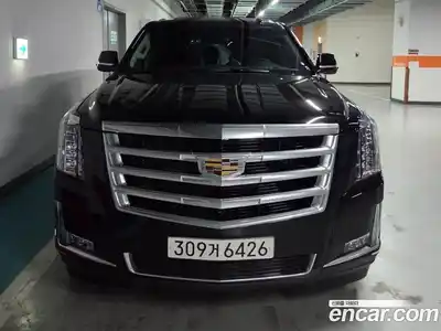 Cadillac Escalade 2018 6.2 гидро, миниатюра 3