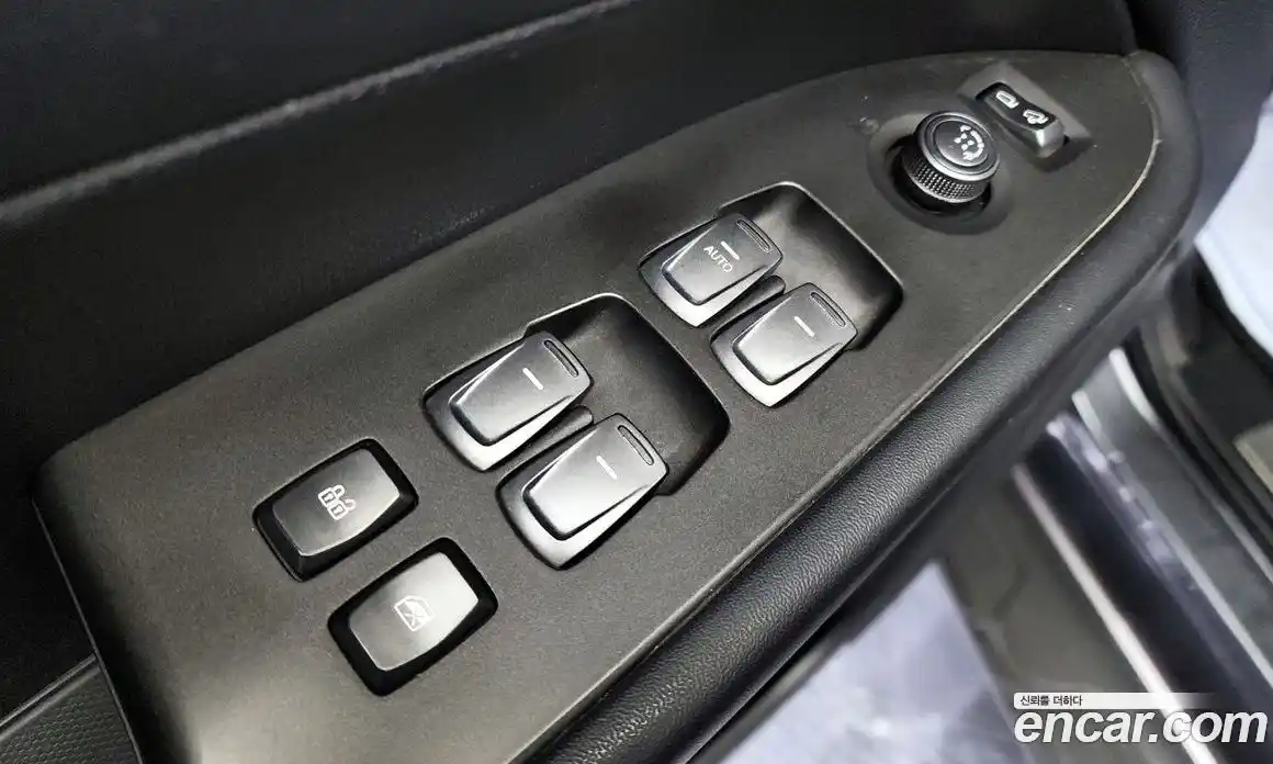 SsangYong Rexton 2018 2.2 автомат (гидро), фото 14