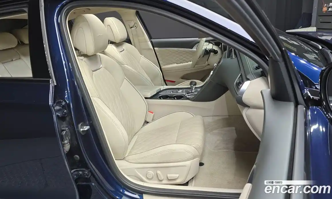 Genesis G70 2019 2.0 автомат (гидро), фото 12