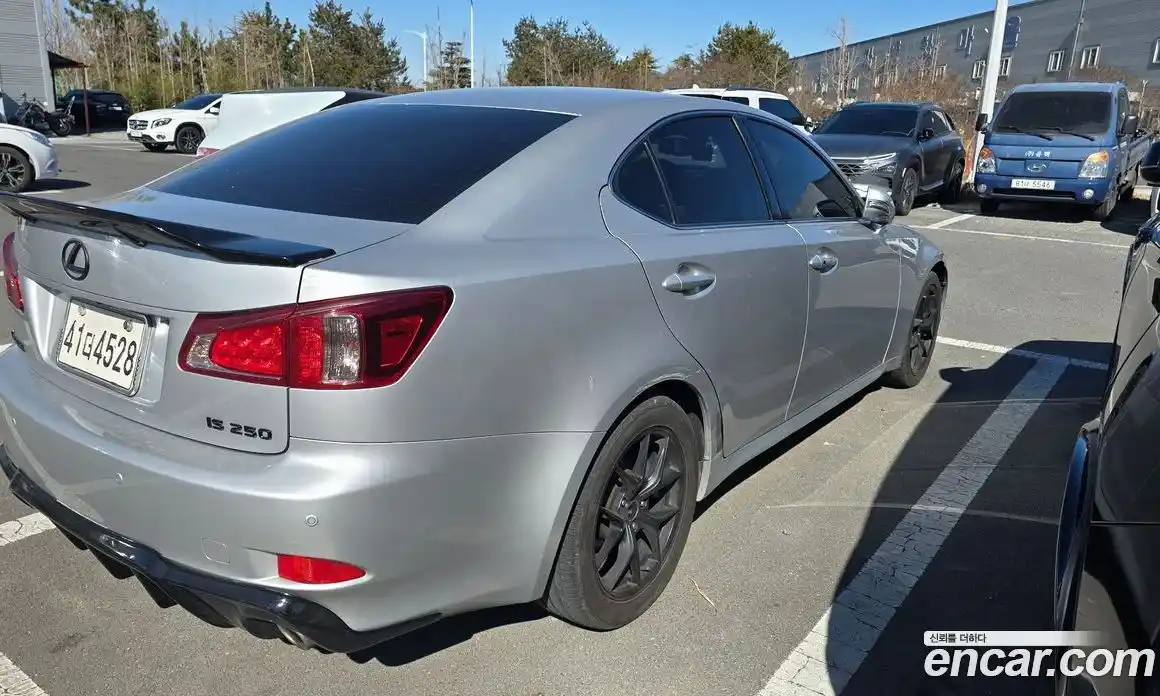 Lexus IS 2010 2.5 гидро, фото 2