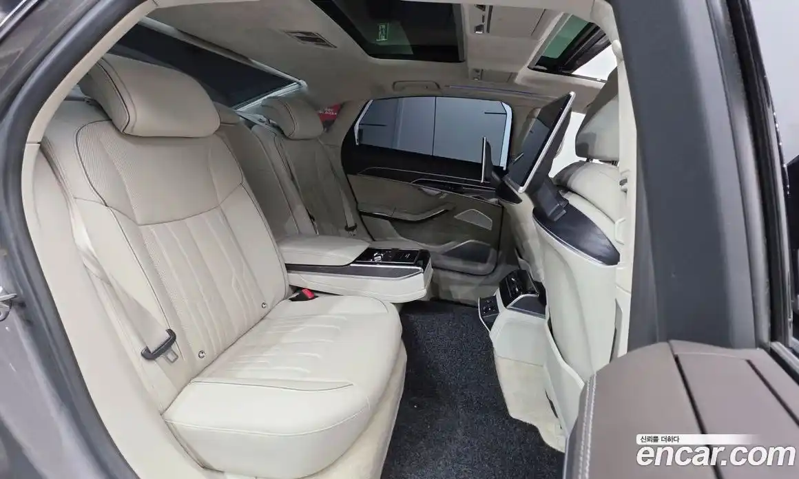 Audi A8 2018 3.0 автомат (гидро), фото 28