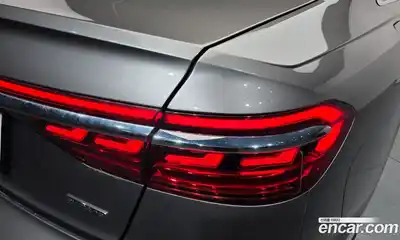 Audi A8 2018 3.0 автомат (гидро), миниатюра 9