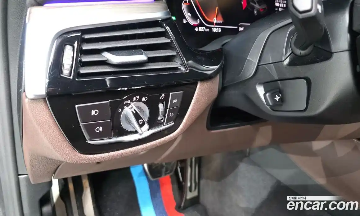 BMW 5 серия 2020 2.0 автомат (гидро), фото 32