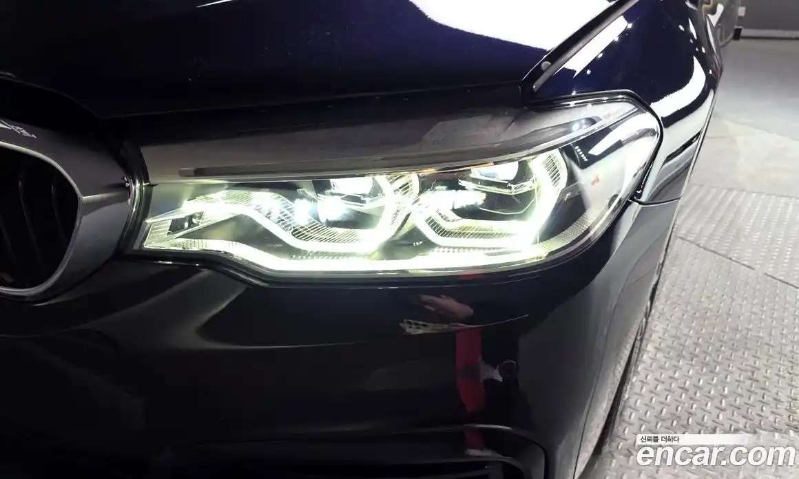 BMW 5 серия 2020 2.0 автомат (гидро), фото 8