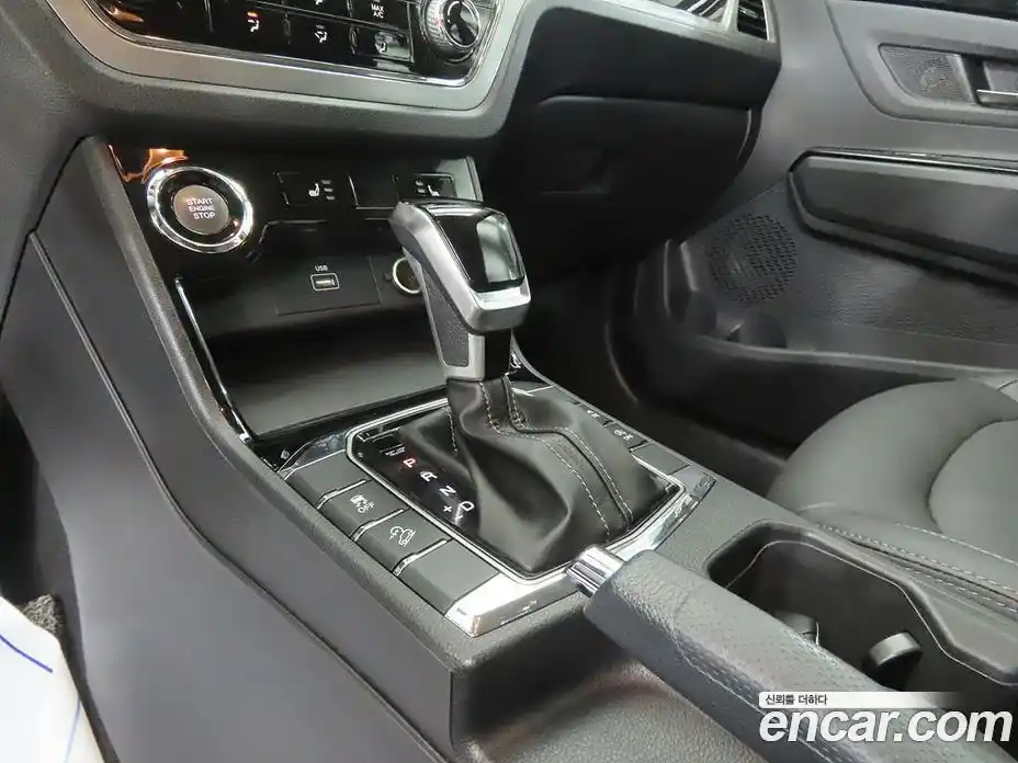 SsangYong Korando 2019 1.5 автомат (гидро), фото 11