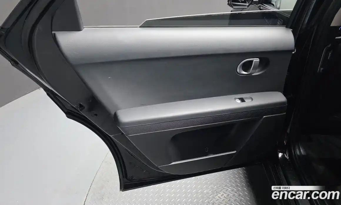Hyundai Ioniq 5 2023 0.1 автомат (гидро), фото 15