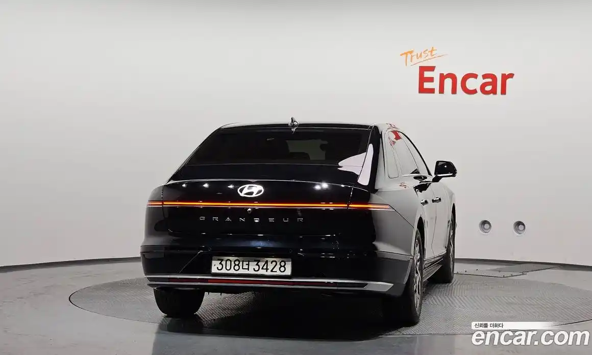 Hyundai Grandeur 2024 1.6 автомат (гидро), фото 4