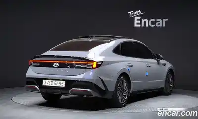 Hyundai Sonata 2024 2.0 автомат (гидро), миниатюра 2