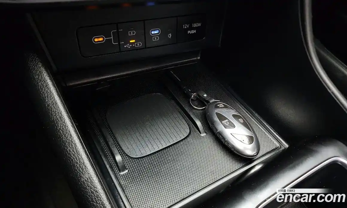 Hyundai Sonata 2024 2.0 автомат (гидро), фото 27
