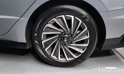 Hyundai Sonata 2024 2.0 автомат (гидро), миниатюра 7
