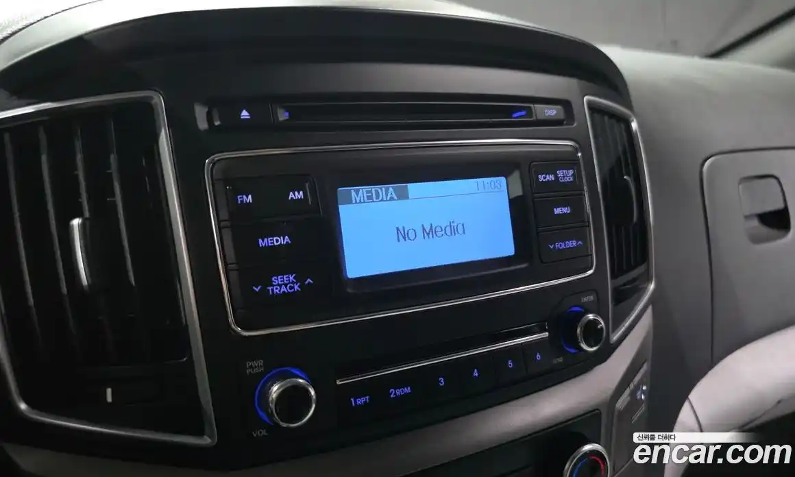 Hyundai Starex 2019 2.5 механика, фото 20