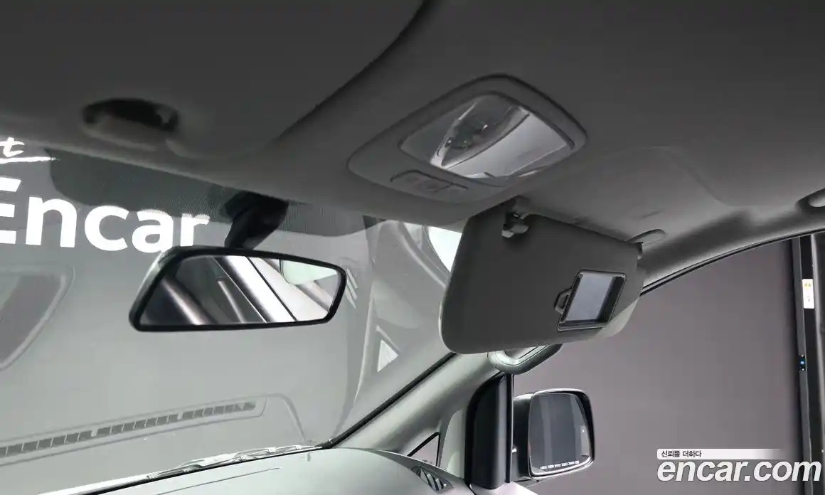 Hyundai Starex 2019 2.5 механика, фото 25