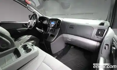 Hyundai Starex 2019 2.5 механика, миниатюра 10