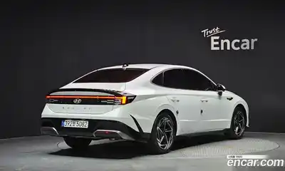 Hyundai Sonata 2024 2.0 автомат (гидро), миниатюра 2