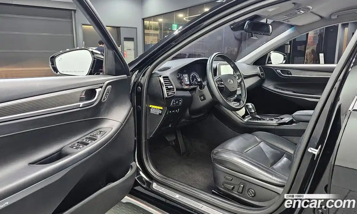 Hyundai Grandeur 2019 2.4 автомат (гидро), фото 13