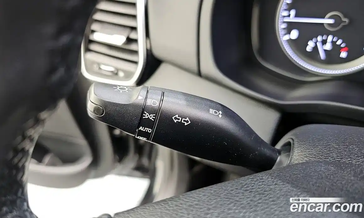 Hyundai Grandeur 2019 2.4 автомат (гидро), фото 29