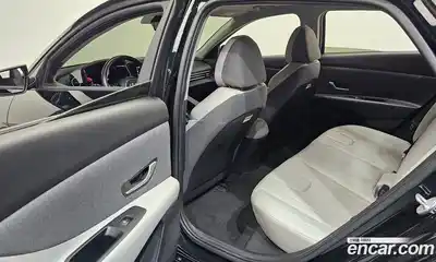 Hyundai Avante 2020 1.6 автомат (гидро), миниатюра 11