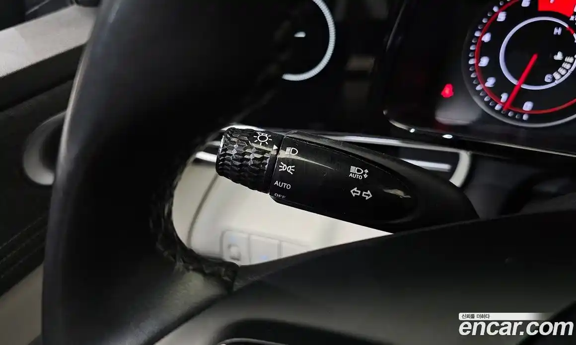 Hyundai Avante 2020 1.6 автомат (гидро), фото 14