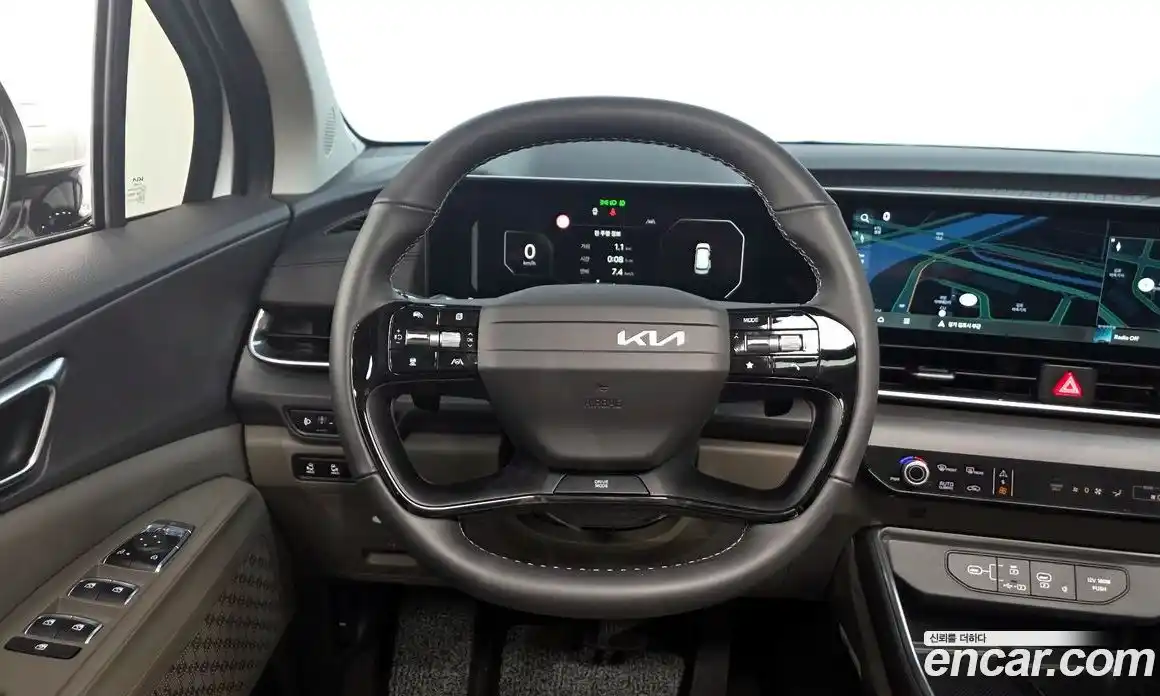 Kia Carnival 2025 1.6 автомат (гидро), фото 18