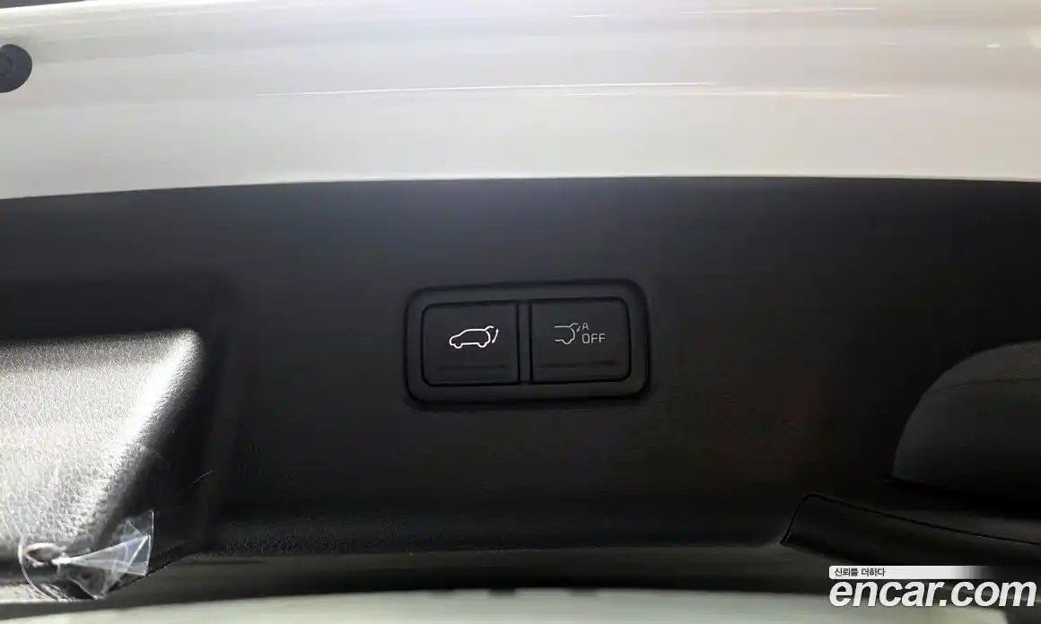 Kia Carnival 2025 1.6 автомат (гидро), фото 32
