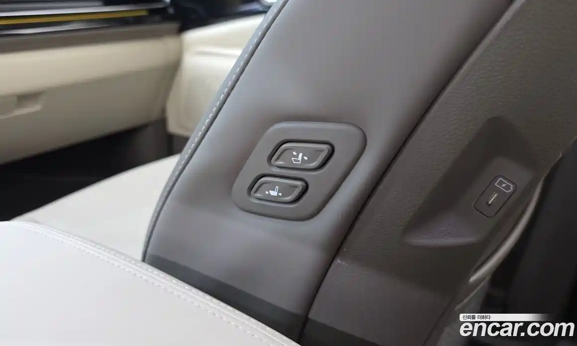 Kia Carnival 2024 2.2 автомат (гидро), фото 29
