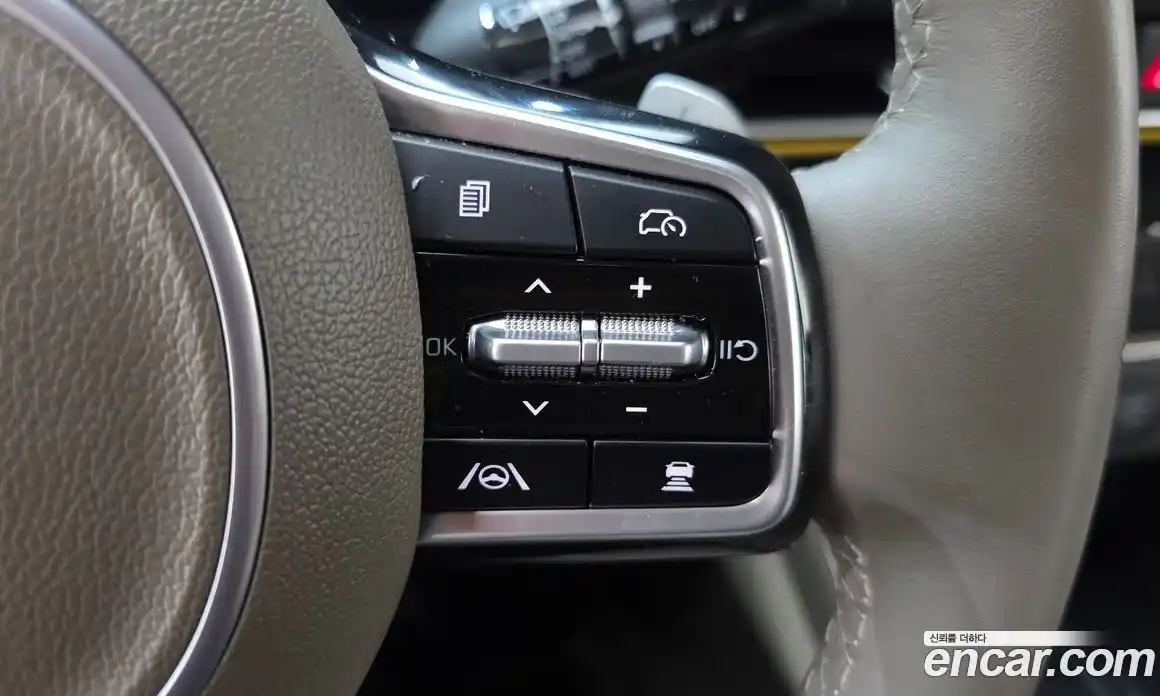 Kia Carnival 2024 2.2 автомат (гидро), фото 32