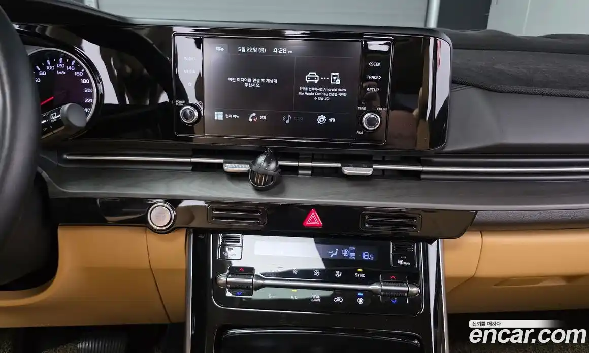Kia Carnival 2021 2.2 автомат (гидро), фото 17