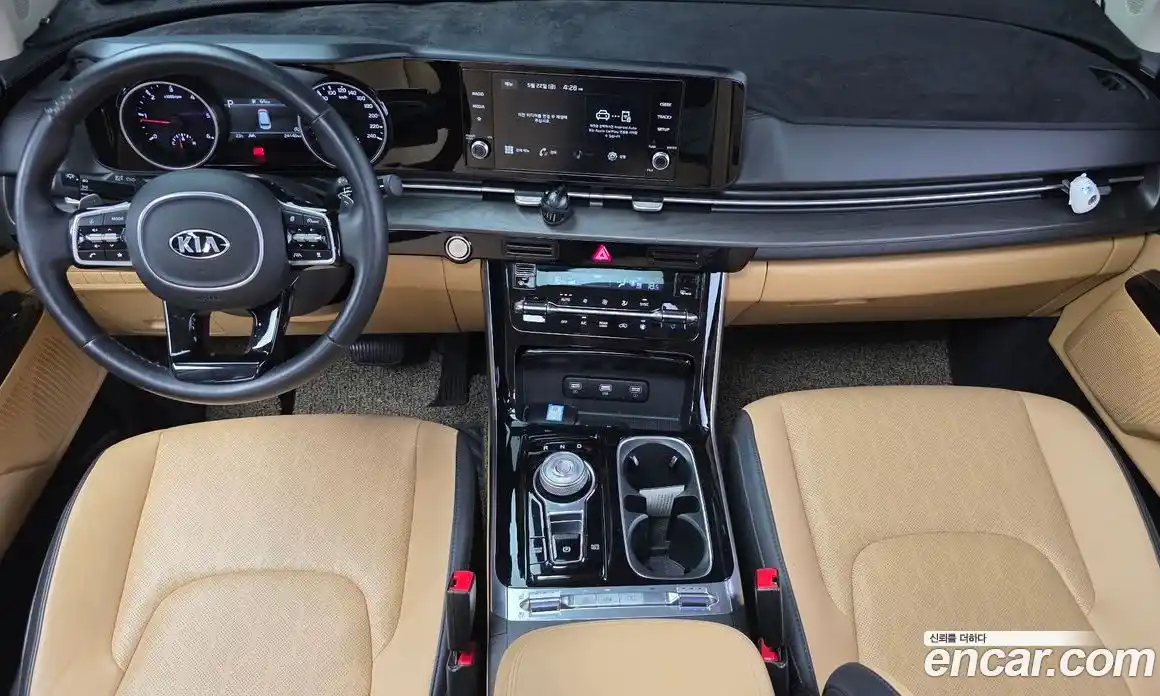 Kia Carnival 2021 2.2 автомат (гидро), фото 7