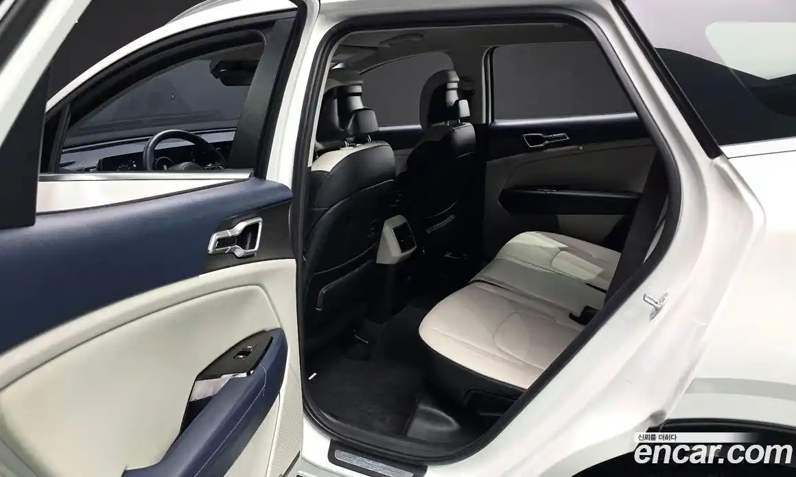 Kia Sportage 2024 1.6 автомат (гидро), фото 12